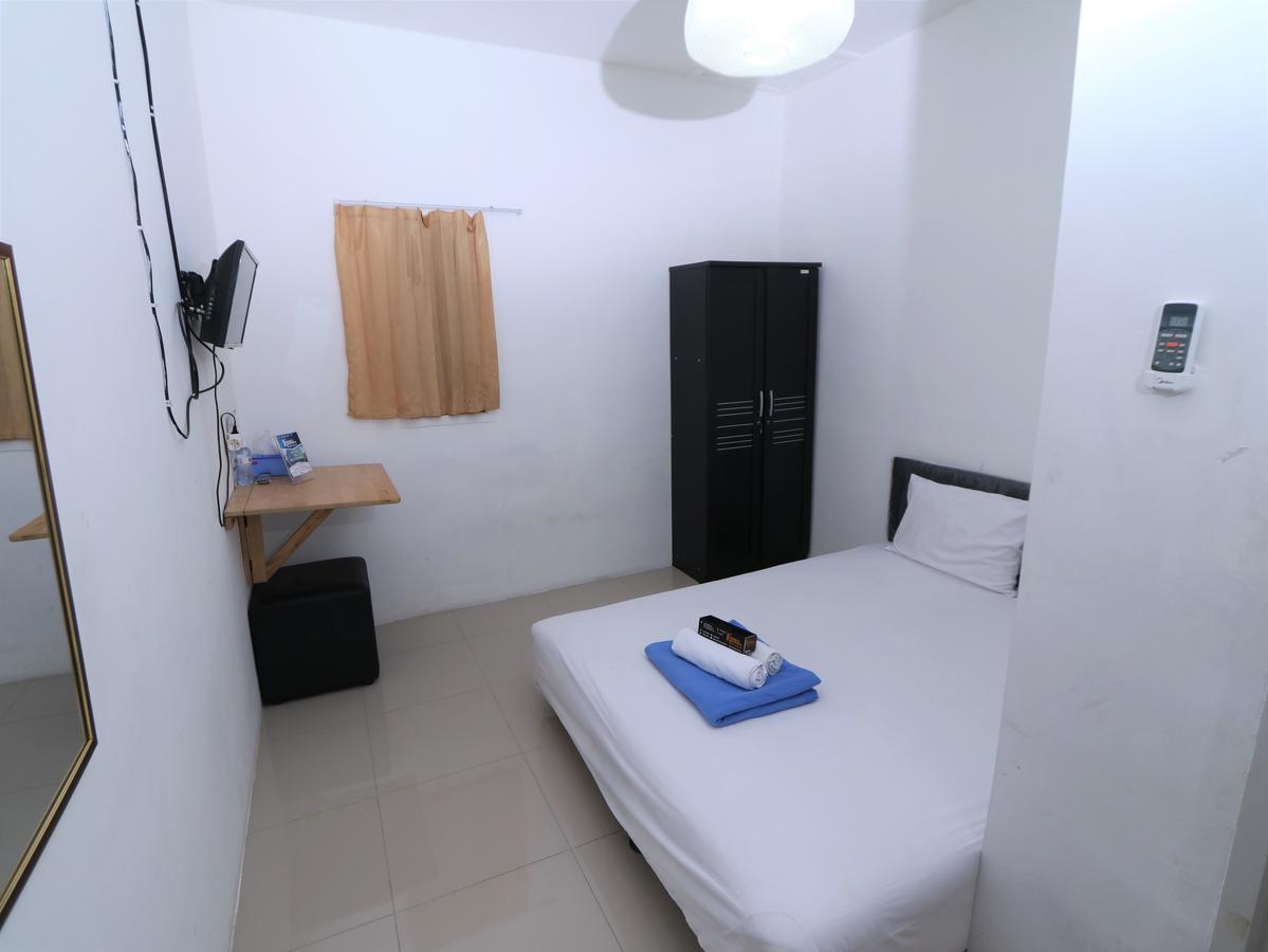 Kamar Keluarga Ungaran Hotel Jacarta Exterior foto
