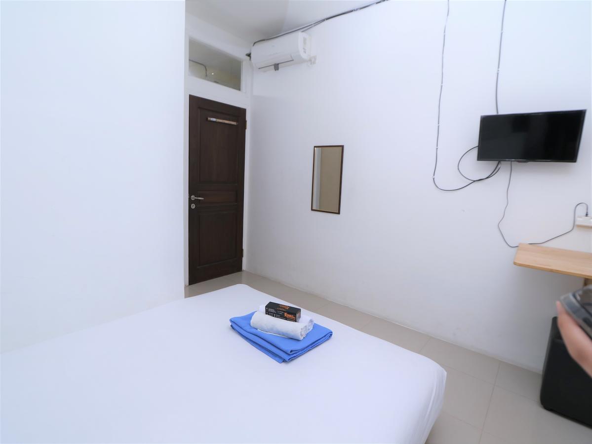 Kamar Keluarga Ungaran Hotel Jacarta Exterior foto